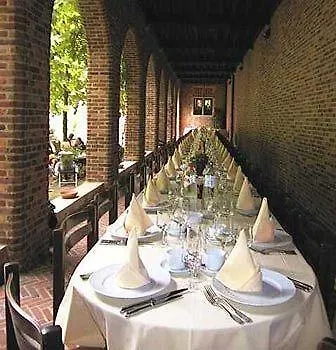 Priorij Corsendonk Oud-Turnhout